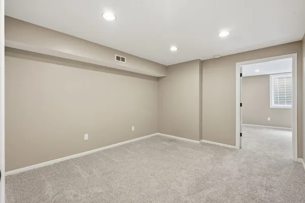 $529,900 | 25 Timber Ridge Drive, Coal Valley, IL 61240