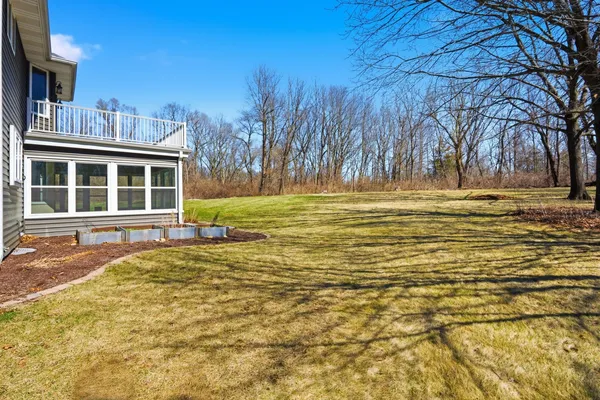 $529,900 | 25 Timber Ridge Drive, Coal Valley, IL 61240