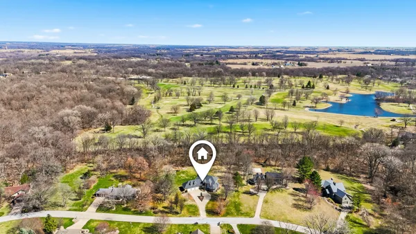 $529,900 | 25 Timber Ridge Drive, Coal Valley, IL 61240