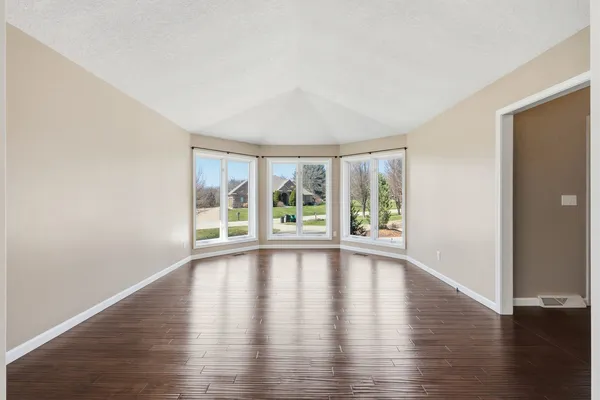 $529,900 | 25 Timber Ridge Drive, Coal Valley, IL 61240