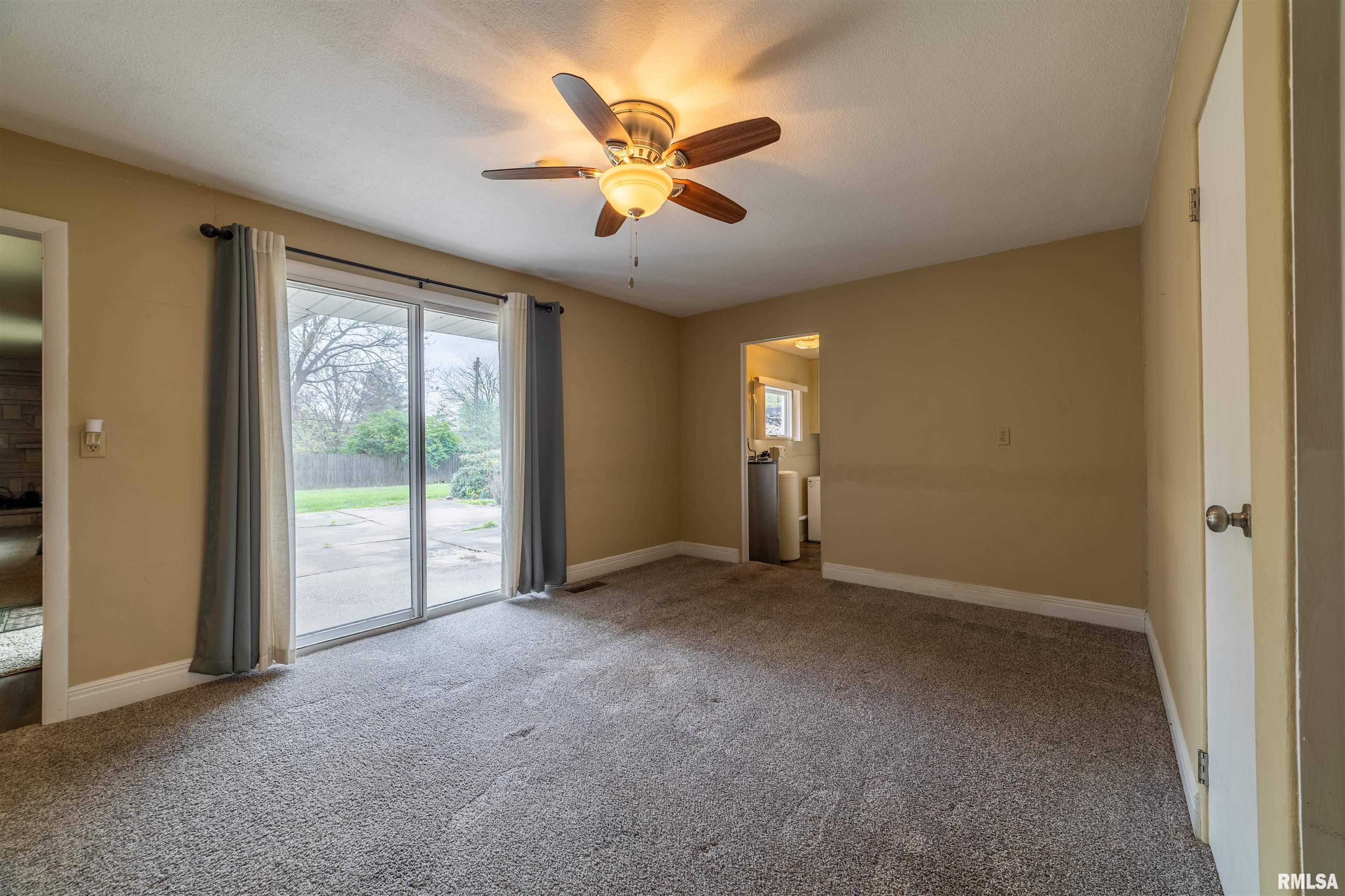 825 South 24th Street Quincy, IL 62301 - Photo 12 of 34