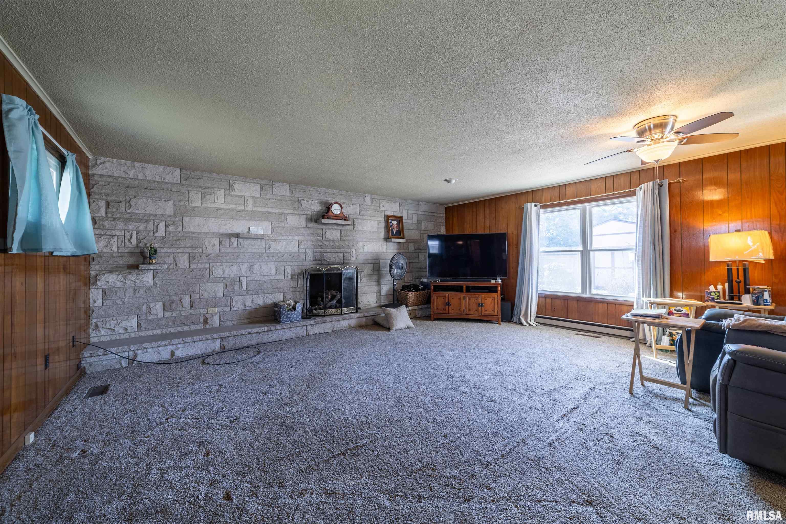 825 South 24th Street Quincy, IL 62301 - Photo 15 of 16