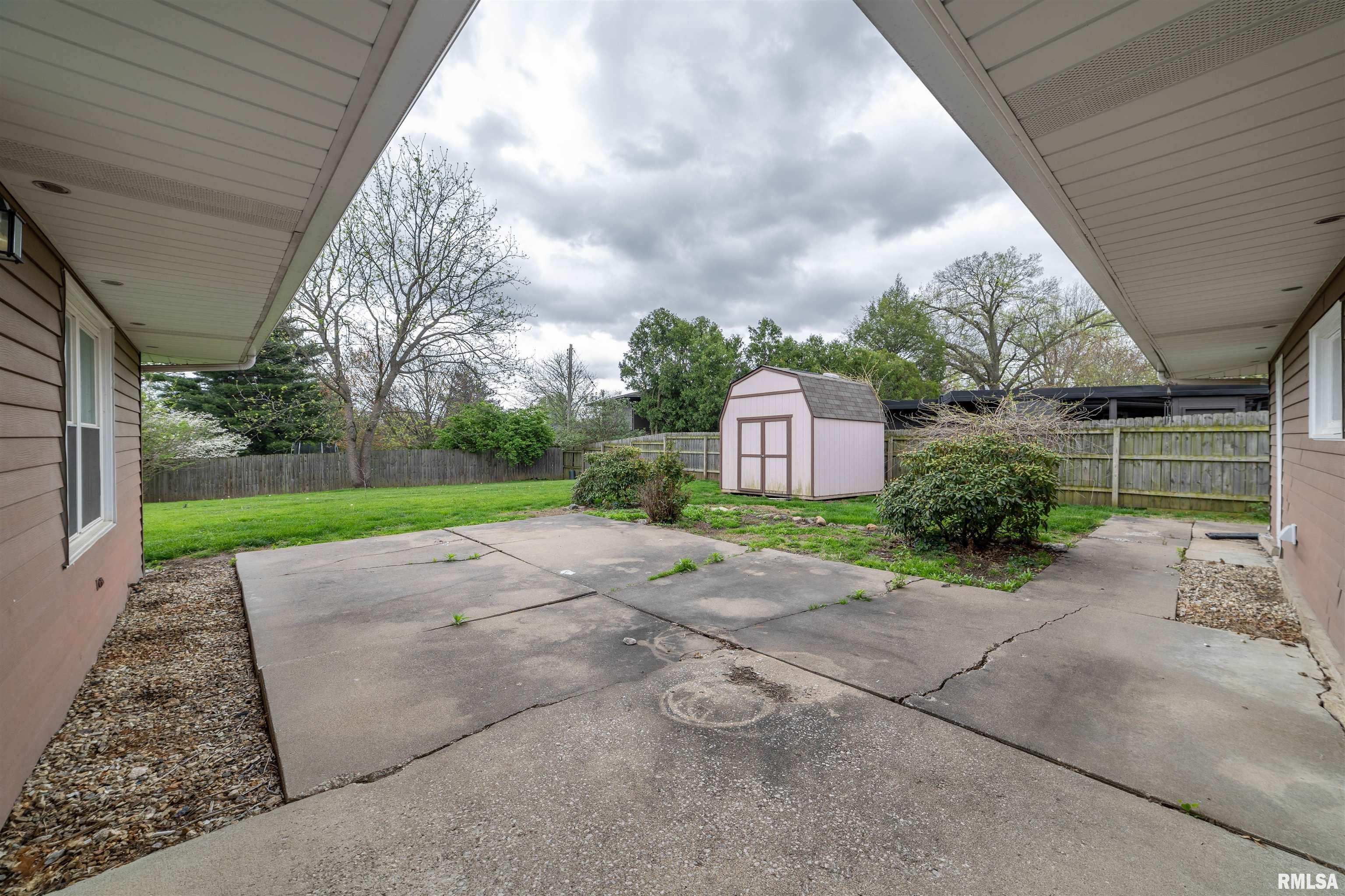 825 South 24th Street Quincy, IL 62301 - Photo 31 of 34