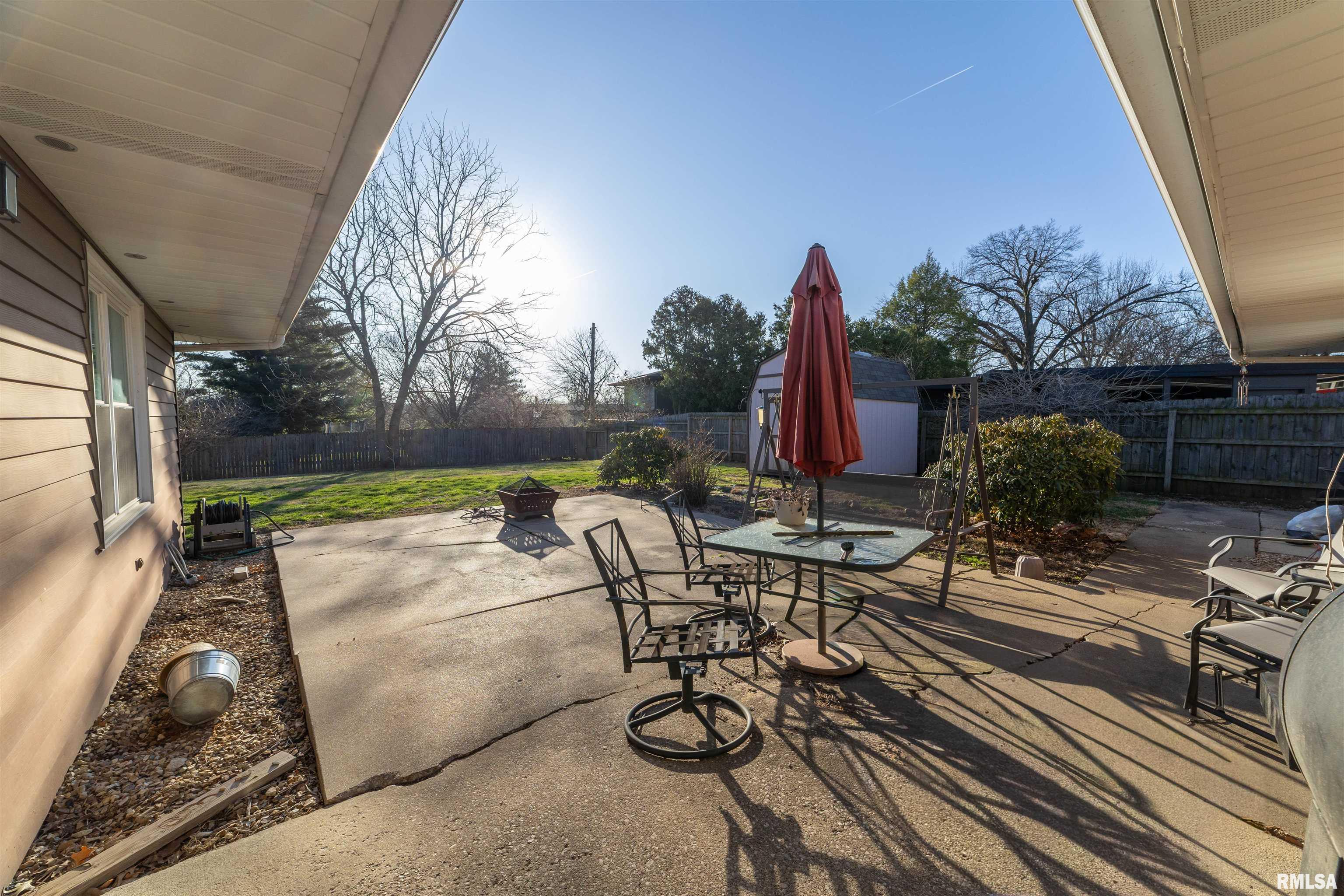 825 South 24th Street Quincy, IL 62301 - Photo 4 of 16