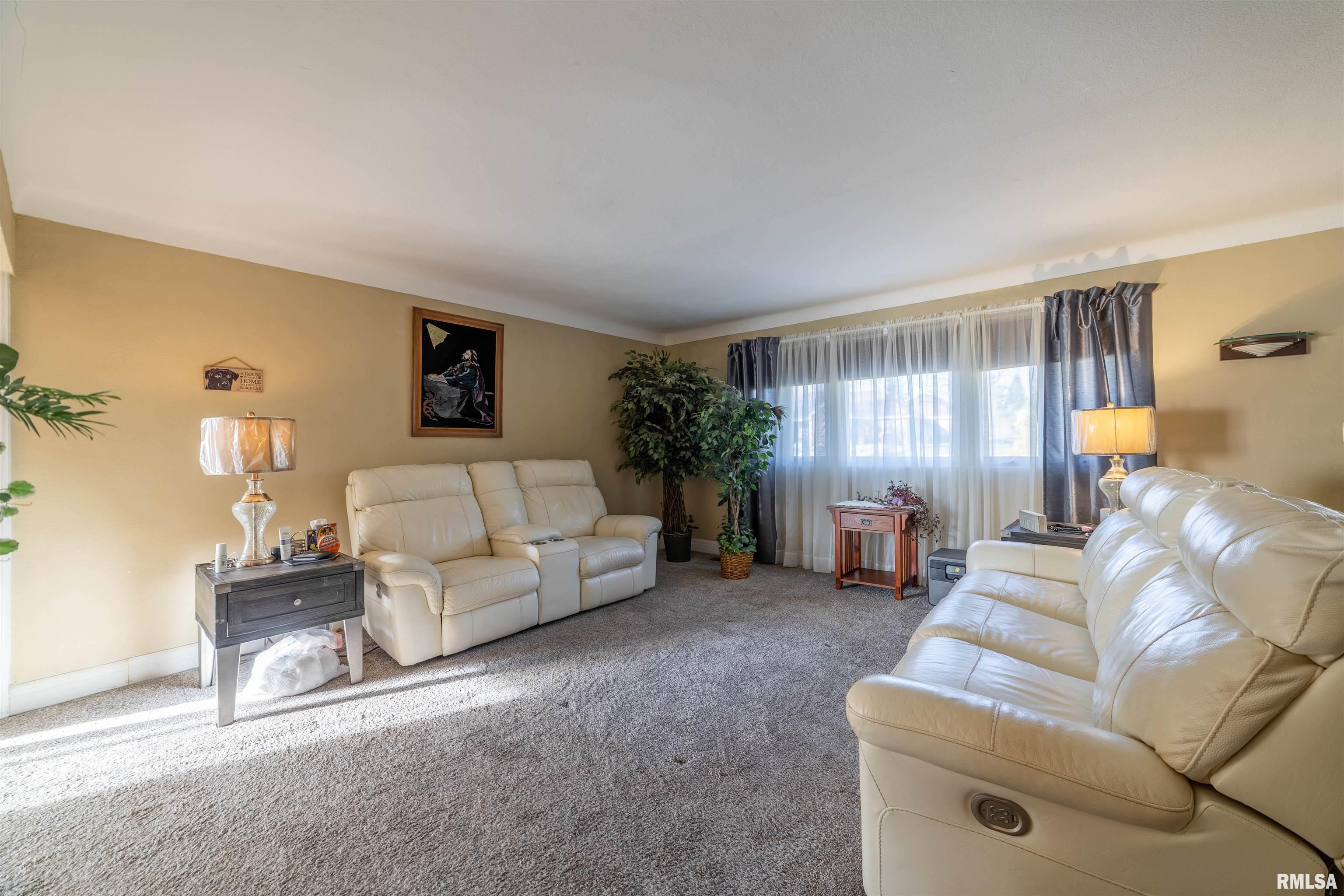 825 South 24th Street Quincy, IL 62301 - Photo 10 of 16