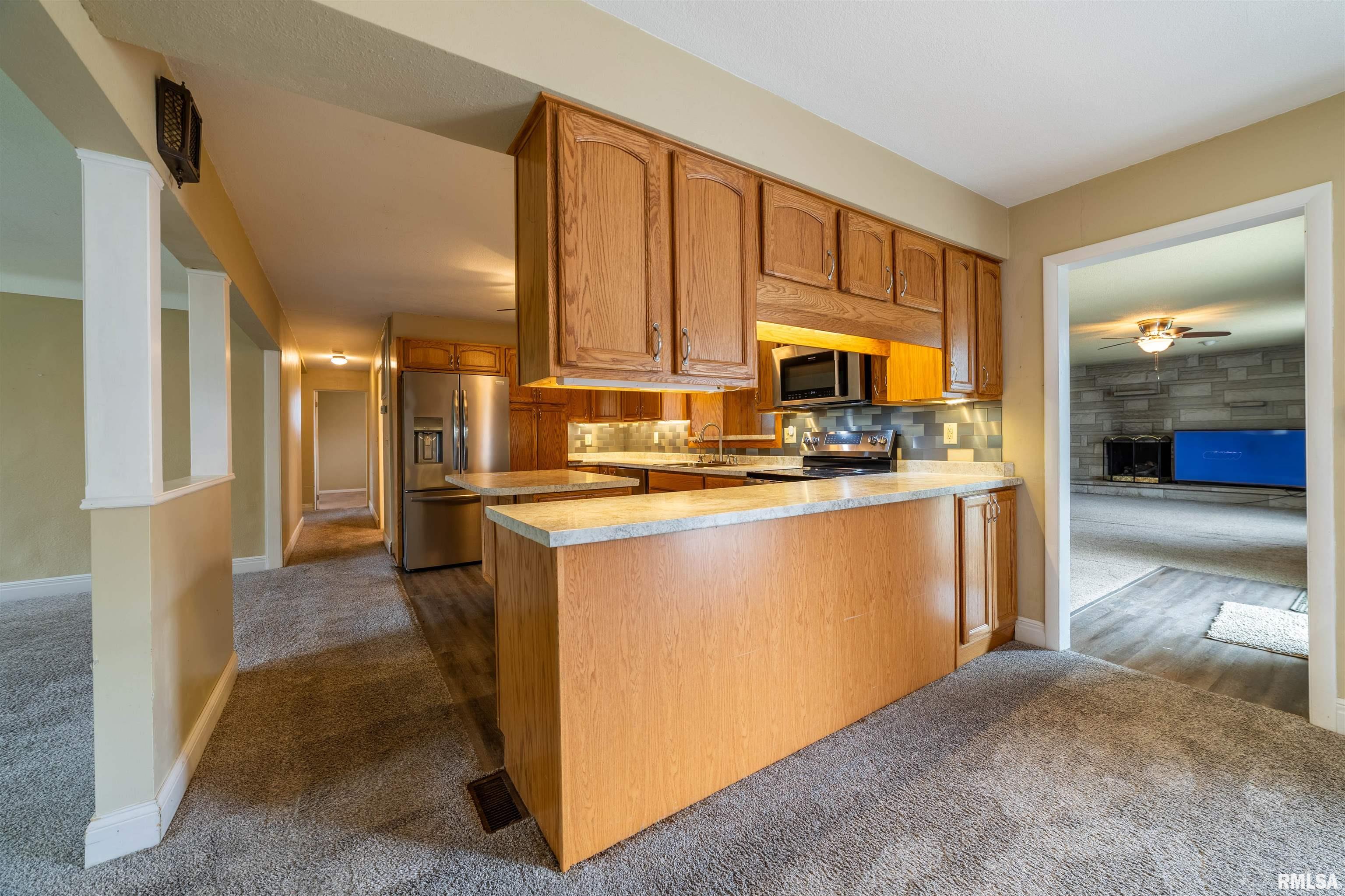 825 South 24th Street Quincy, IL 62301 - Photo 10 of 34