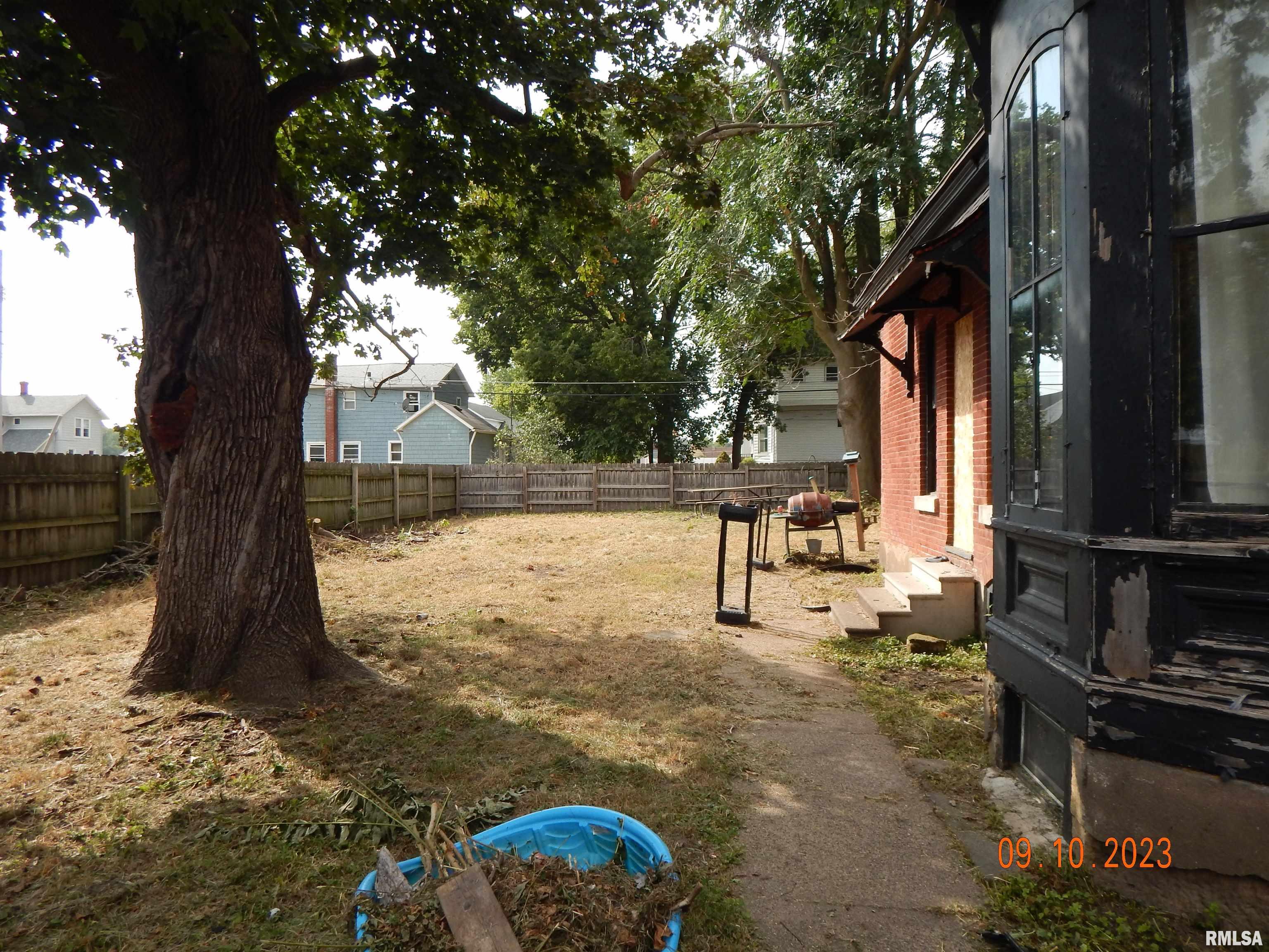 2108 Garfield Street Clinton, IA 52732 - Photo 6 of 6 Gallery Image 6