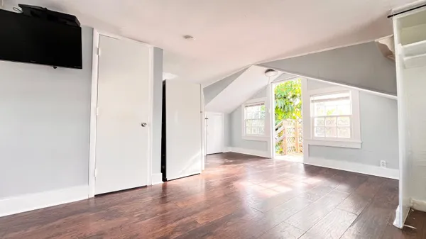 $1,400 | 713 North Federal Highway, Unit 4, Lake Worth Beach, FL 33460