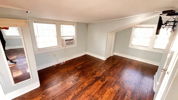 $1,400 | 713 North Federal Highway, Unit 4, Lake Worth Beach, FL 33460