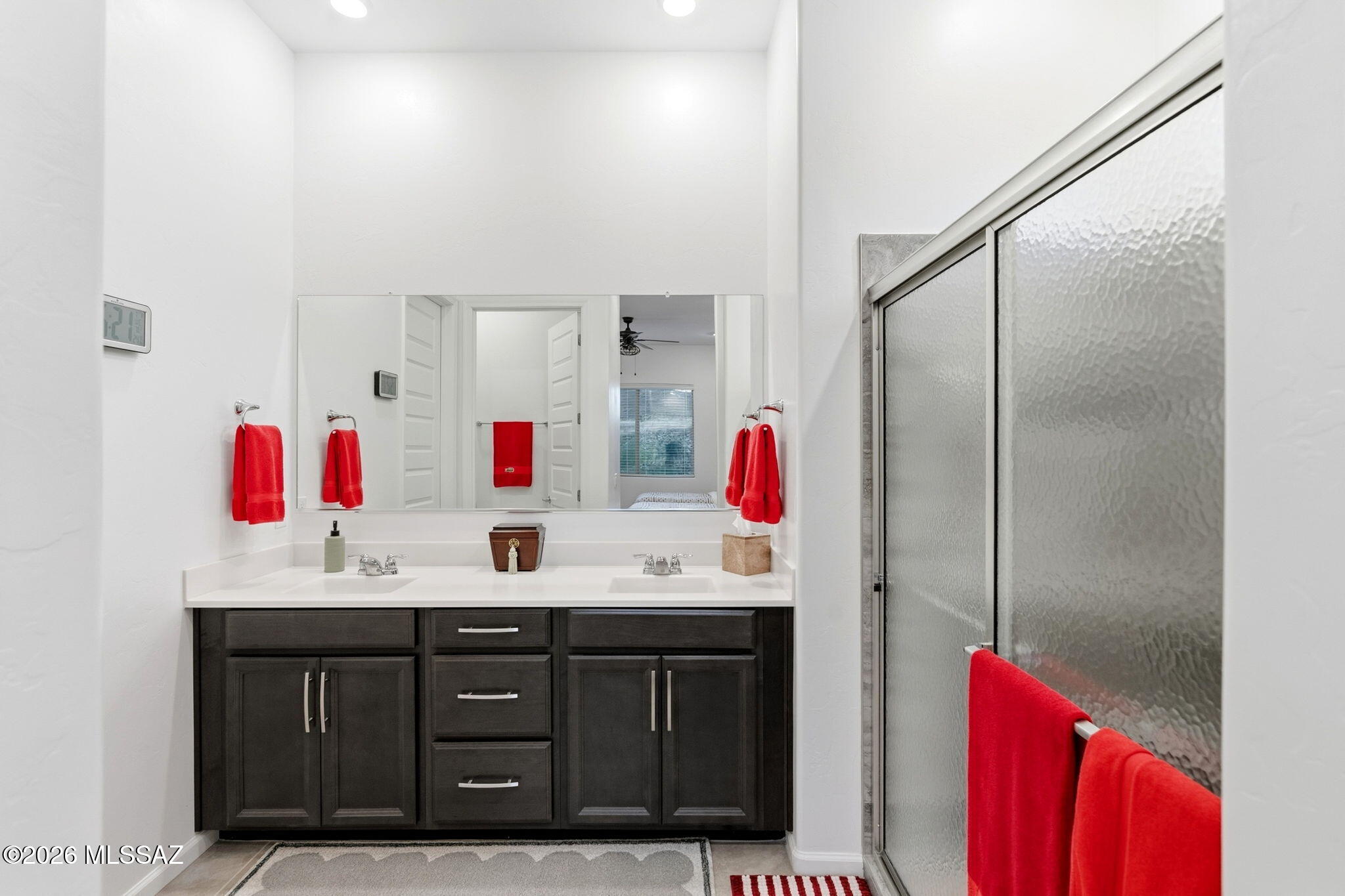 17629 South Ridgerunner Drive Vail, AZ 85641 - Photo 20 of 36 Primary Bath