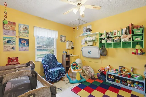 $300,000 | 601 North Peach Street, Bunnell, FL 32110