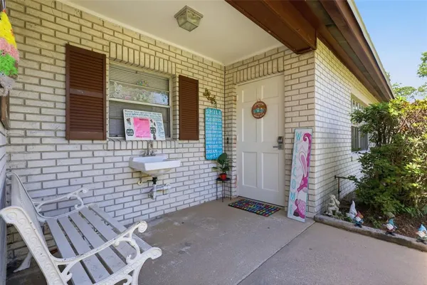 $300,000 | 601 North Peach Street, Bunnell, FL 32110