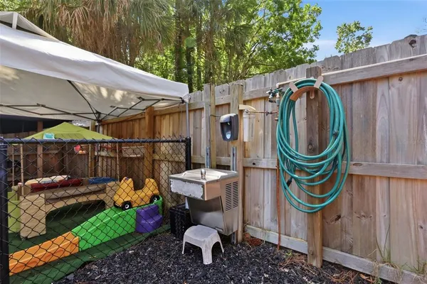 $300,000 | 601 North Peach Street, Bunnell, FL 32110