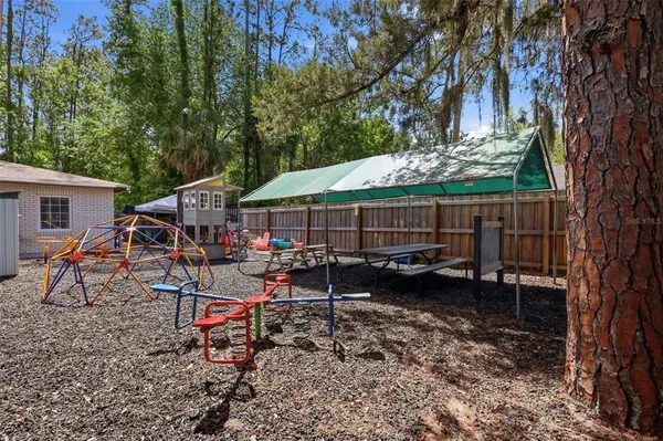 $300,000 | 601 North Peach Street, Bunnell, FL 32110