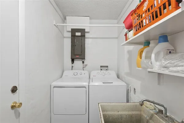 $300,000 | 601 North Peach Street, Bunnell, FL 32110