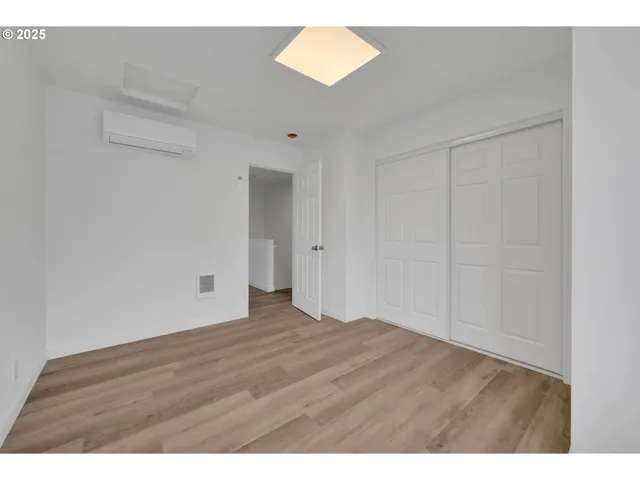 $999,000 | 4070 Barger Drive, Eugene, OR 97402