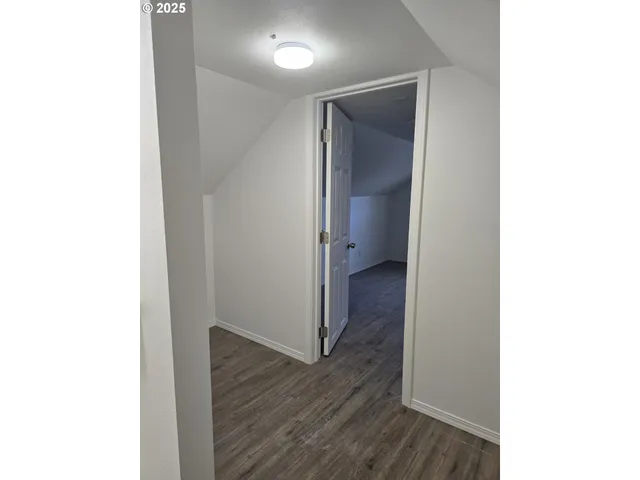 $999,000 | 4070 Barger Drive, Eugene, OR 97402