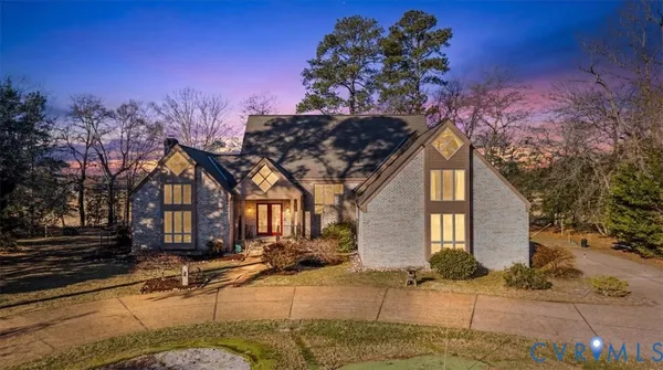 $825,000 | 276 Colony Trail, Lanexa, VA 23089