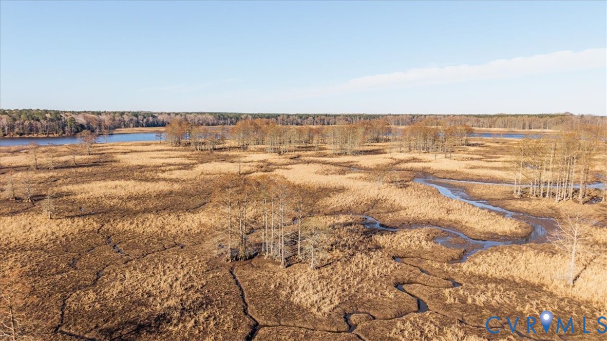 276 Colony Trail Lanexa, VA 23089 - Photo 19 of 39 a view of an ocean