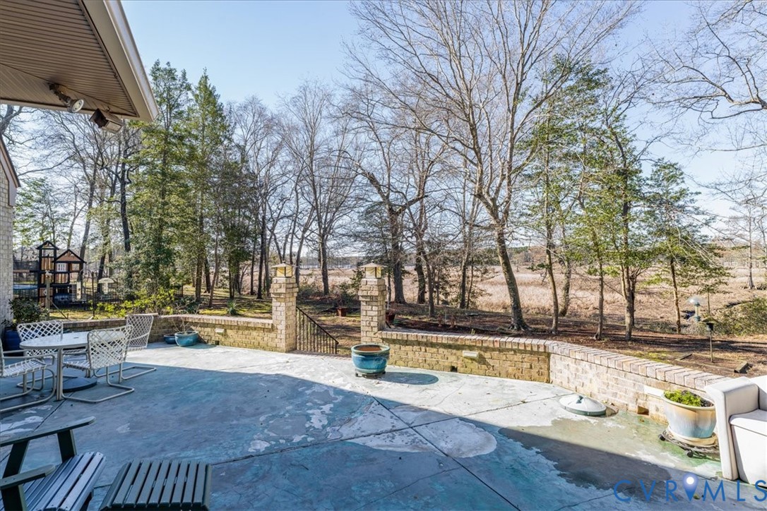 276 Colony Trail Lanexa, VA 23089 - Photo 37 of 39 a view of outdoor space with seating area