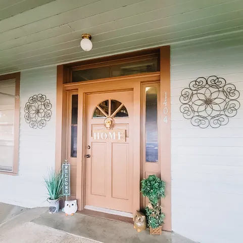 $295,000 | 1404 Fannin Street, Columbus, TX 78934