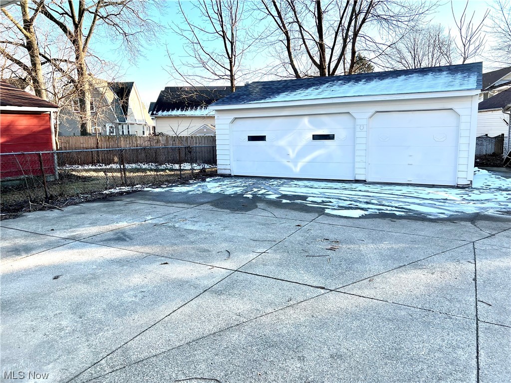 3527 Broadview Road Cleveland, OH 44109 - Photo 28 of 29 View of garage