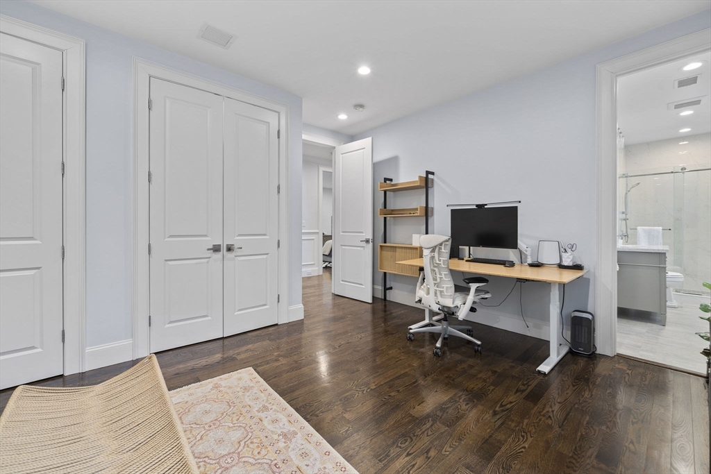 11 Woodhaven Road Newton, MA 02468 - Photo 30 of 42