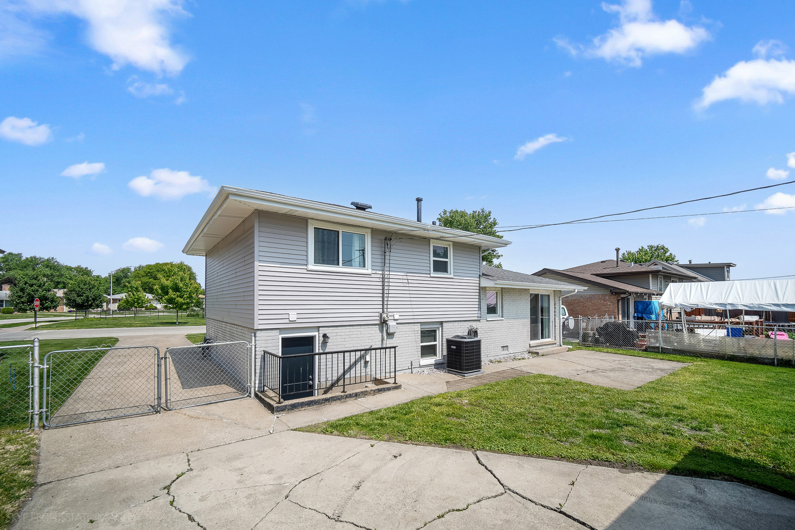 10403 Barnard Drive Chicago Ridge, IL 60415 - Photo 20 of 21