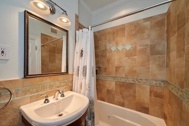 354 Beacon Street, Unit 5 Boston, MA 02116 - Photo 9 of 10