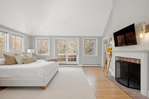 $3,150,000 | 23 Whittier Road, Marblehead, MA 01945