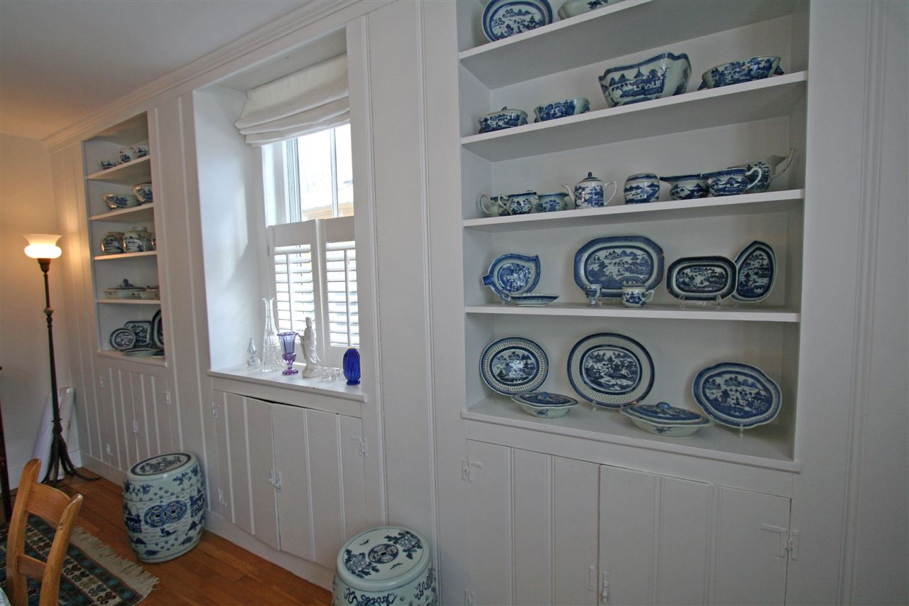 114 Boston Post Road Amherst, NH 03031 - Photo 3 of 40