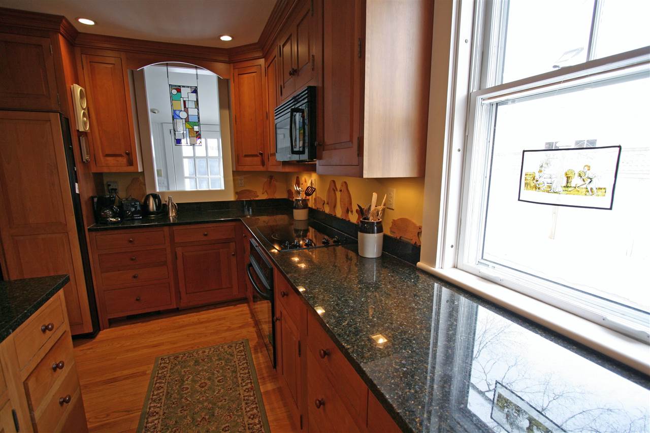 114 Boston Post Road Amherst, NH 03031 - Photo 10 of 40