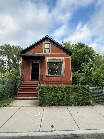 $275,000 | 5245 South Racine Avenue, Chicago, IL 60609