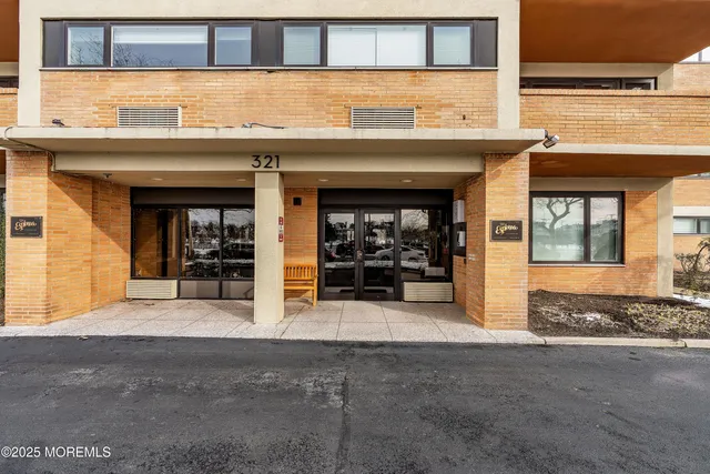 $2,700 | 321 Sunset Avenue, Unit 3H, Asbury Park, NJ 07712