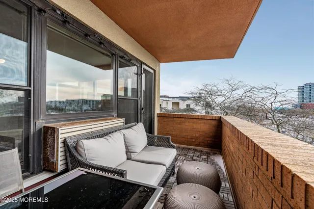 $2,700 | 321 Sunset Avenue, Unit 3H, Asbury Park, NJ 07712