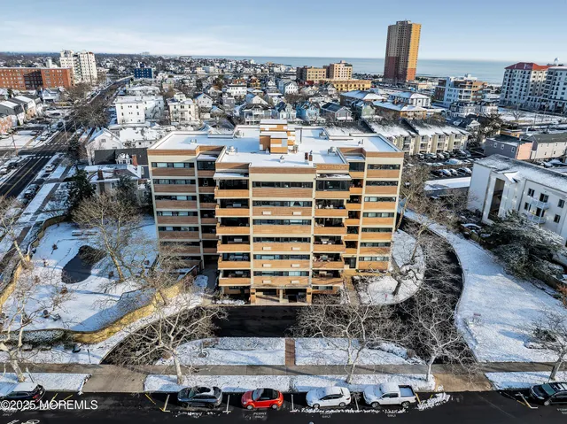 $2,700 | 321 Sunset Avenue, Unit 3H, Asbury Park, NJ 07712