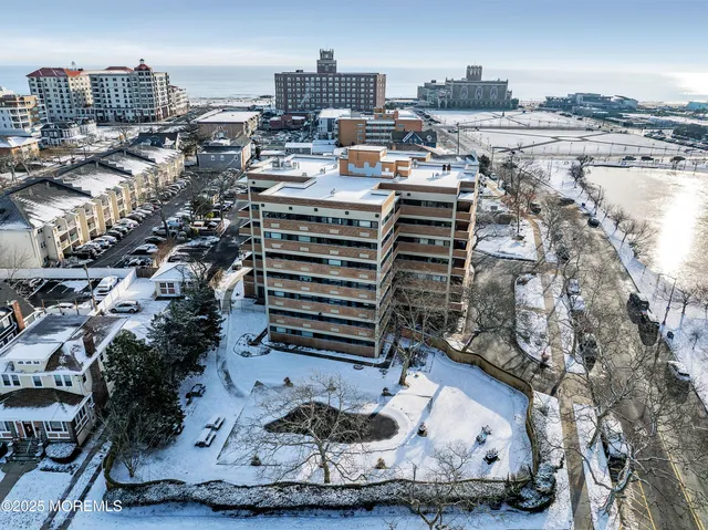 $2,700 | 321 Sunset Avenue, Unit 3H, Asbury Park, NJ 07712