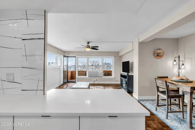 $2,700 | 321 Sunset Avenue, Unit 3H, Asbury Park, NJ 07712