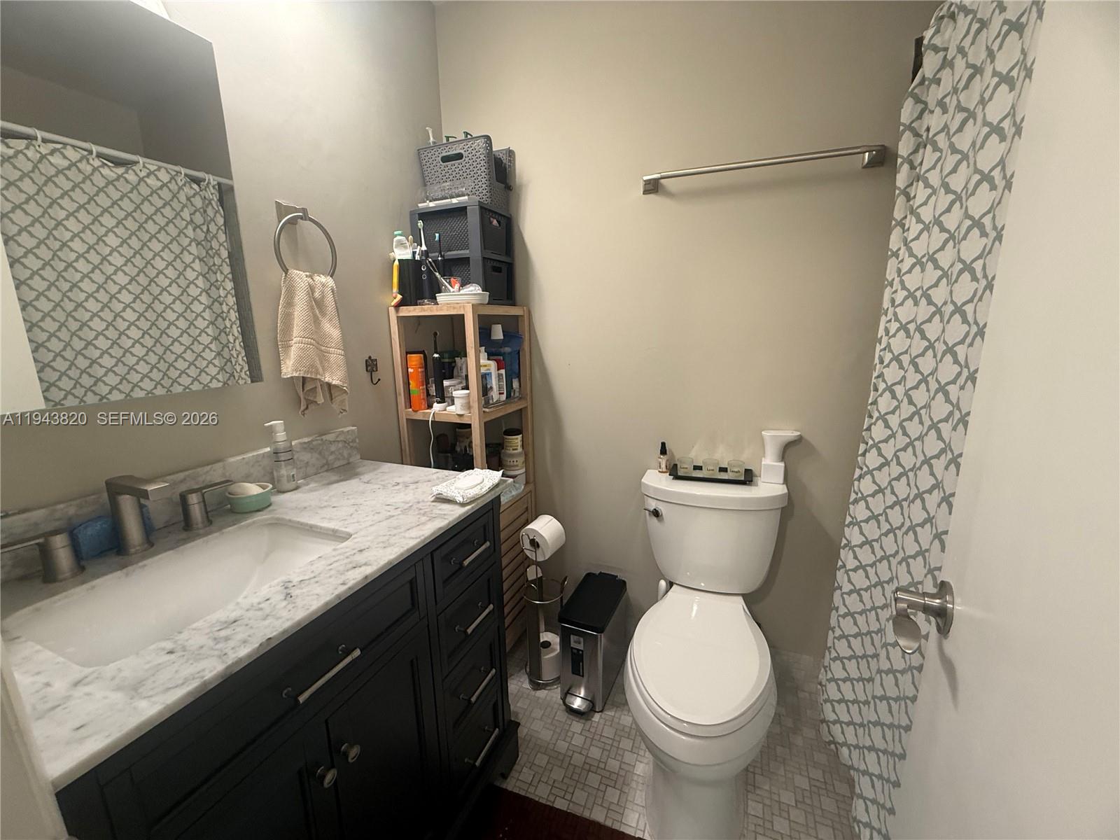 121 Gate Road, Unit 264 Hollywood, FL 33024 - Photo 13 of 32 Gallery Image 13