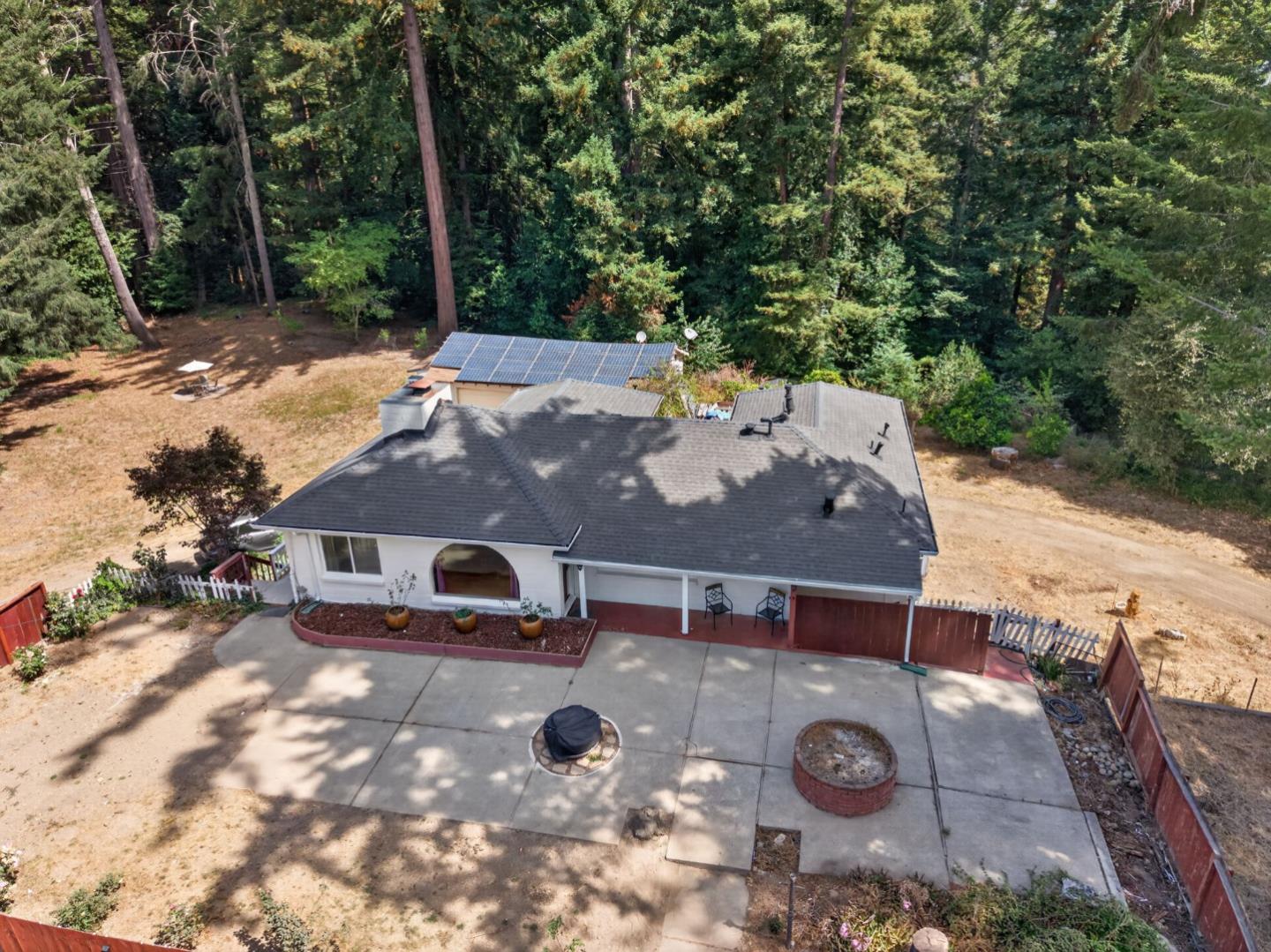 23889 Summit Road Los Gatos, CA 95033 - Photo 3 of 26 Gallery Image 3