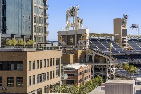 $1,319,900 | 877 Island Avenue, Unit 705, San Diego, CA 92101