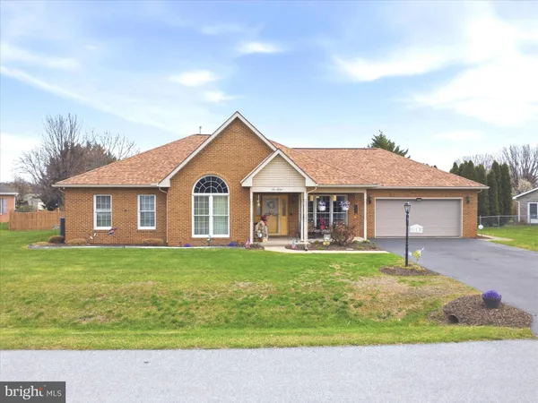 $435,000 | 112 Plantation Drive, Hagerstown, MD 21740