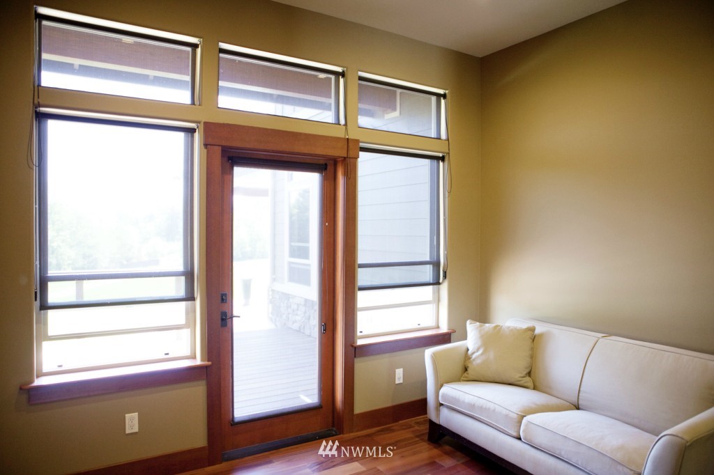 704 East Smith Road Bellingham, WA 98226 - Photo 19 of 25 Gallery Image 19