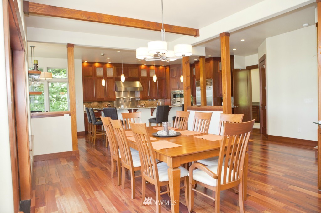 704 East Smith Road Bellingham, WA 98226 - Photo 9 of 25 Gallery Image 9