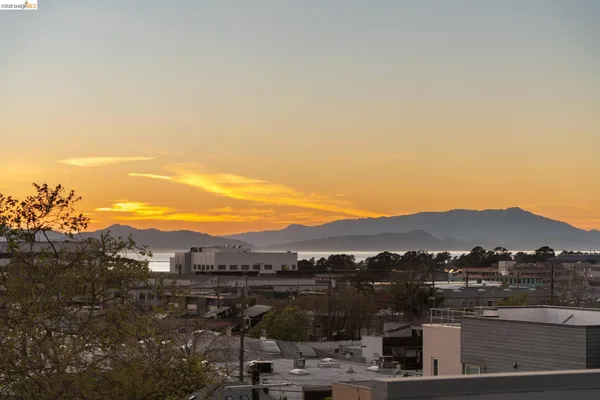 $510,000 | 2747 San Pablo Avenue, Unit 507, Berkeley, CA 94702
