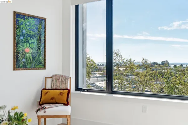 $510,000 | 2747 San Pablo Avenue, Unit 507, Berkeley, CA 94702