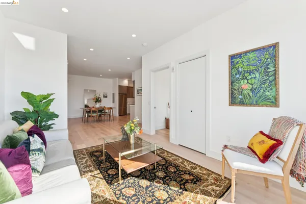$510,000 | 2747 San Pablo Avenue, Unit 507, Berkeley, CA 94702