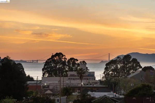 $510,000 | 2747 San Pablo Avenue, Unit 507, Berkeley, CA 94702