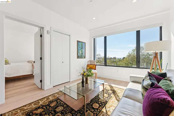 $510,000 | 2747 San Pablo Avenue, Unit 507, Berkeley, CA 94702