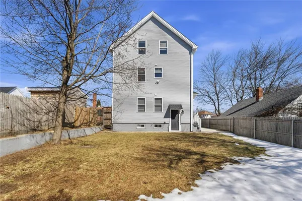 $769,900 | 6 Stockwell Street, Providence, RI 02909